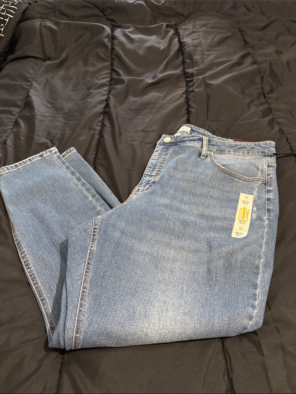 Ava & Viv Medium Wash Straight Jeans